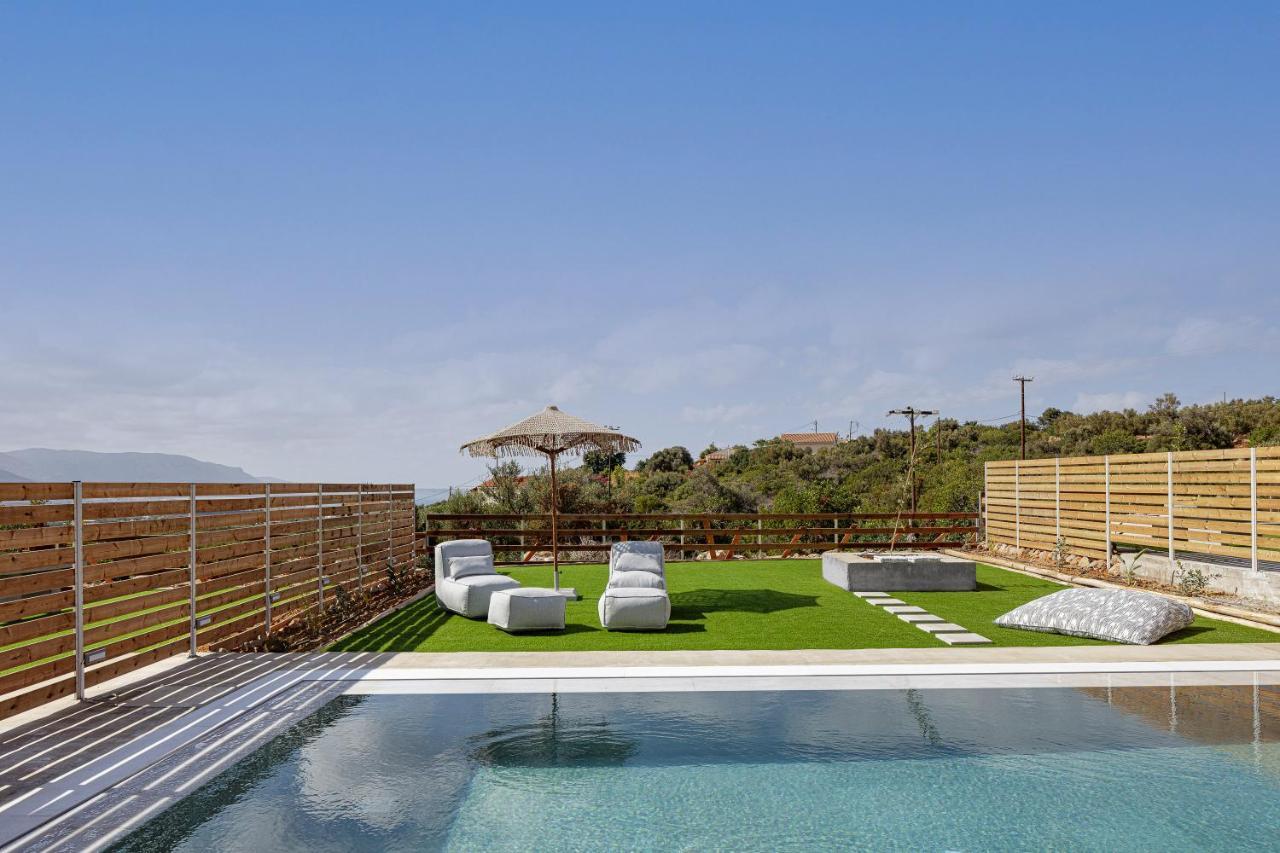 Carob Villas, An Eco-Friendly Hideaway Sissi Exteriör bild
